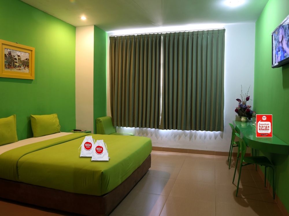 Nida Rooms Makassar Jampea 19536 Dış mekan fotoğraf